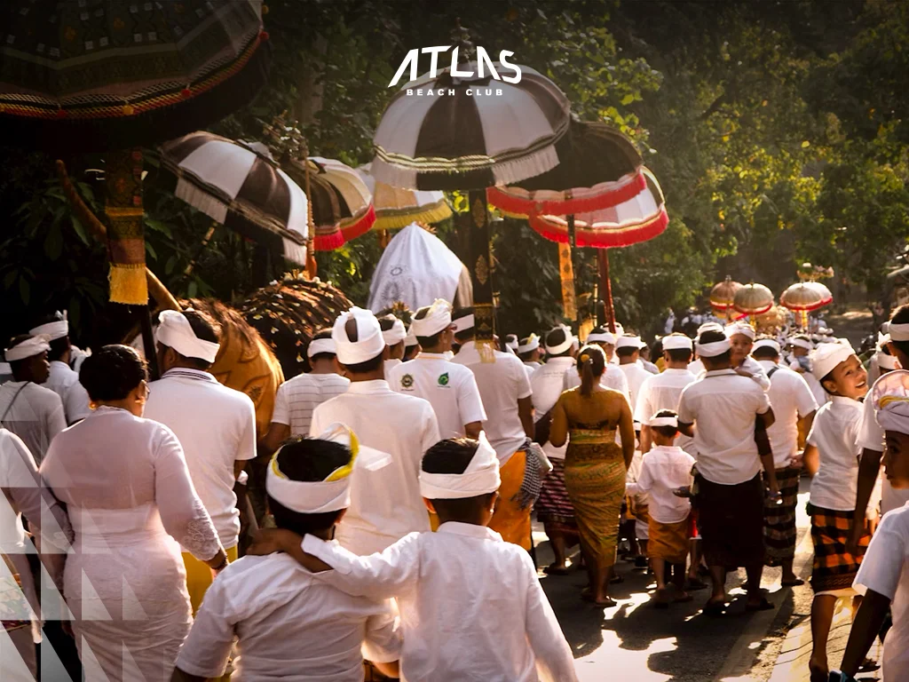  Artistic parade Ubud, village Ogoh-Ogoh event, temple-centered celebration 