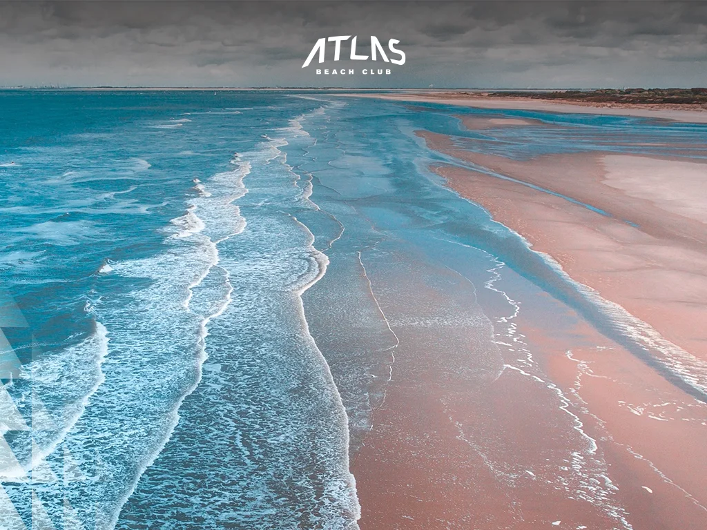  Jemeluk Bay snorkeling, coral formations, marine biodiversity 