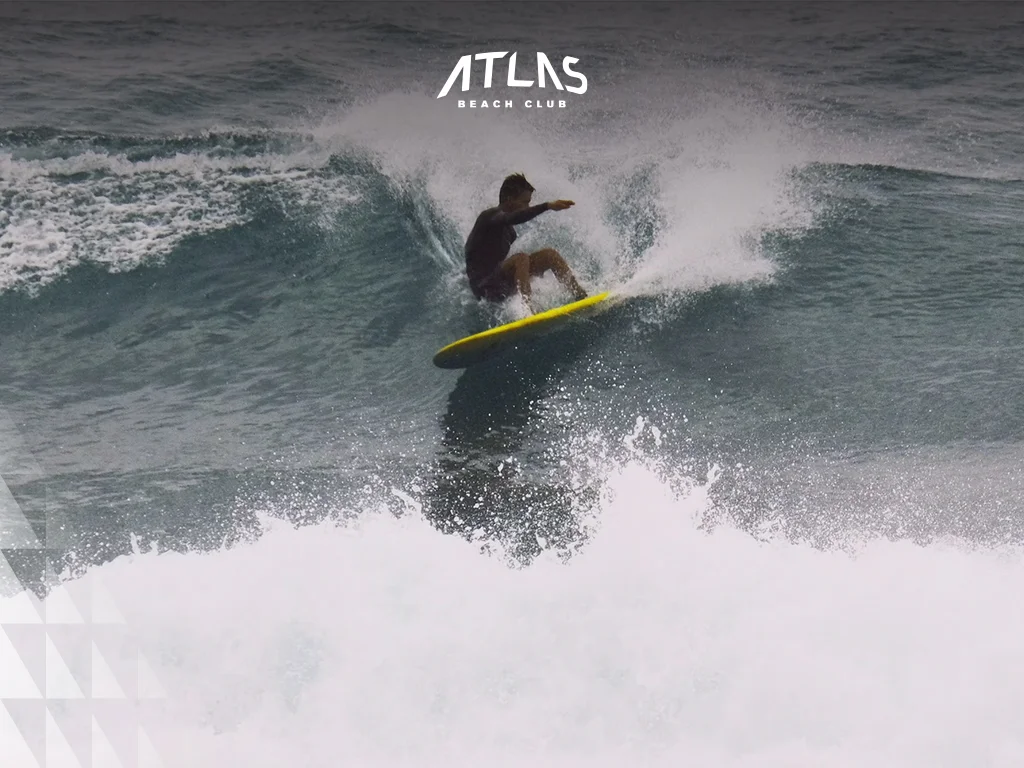  Sanur reef break, crystal-clear water, advanced surfers 