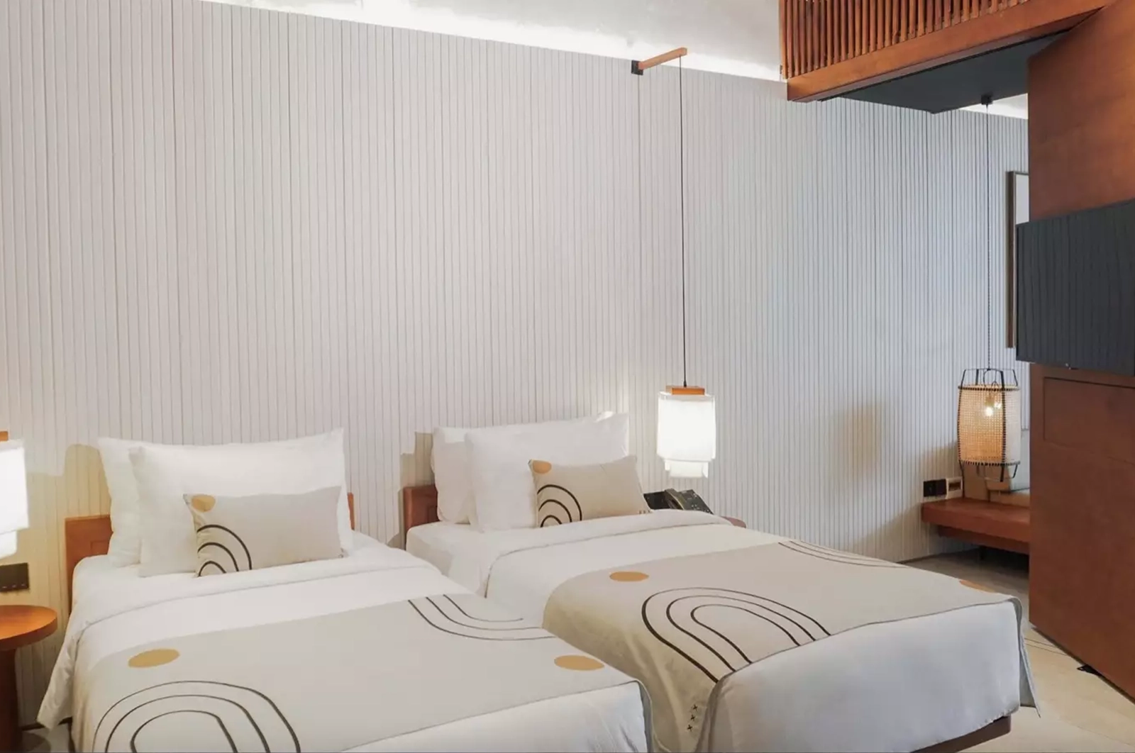 Hotel - Image - THE KOMU - World's Biggest Beach Club & Super Club in Bali | Atlas Beach Fest