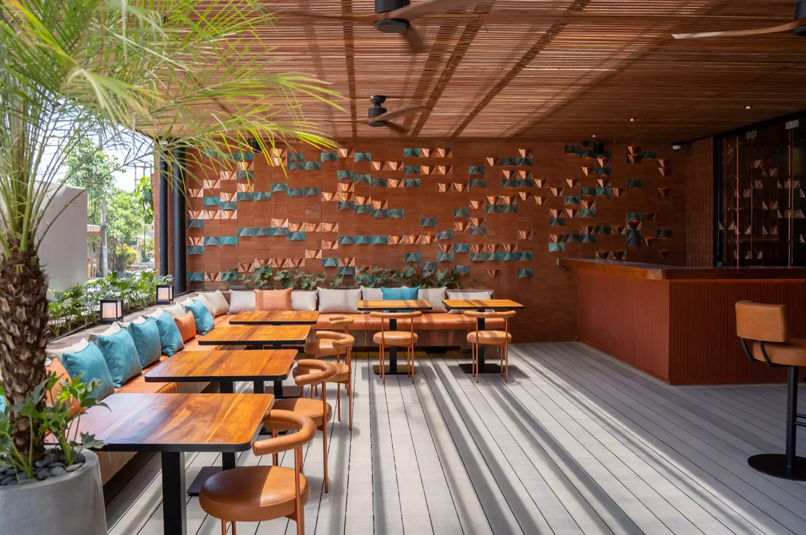 Hotel - Image - THE KOMU - World's Biggest Beach Club & Super Club in Bali | Atlas Beach Fest