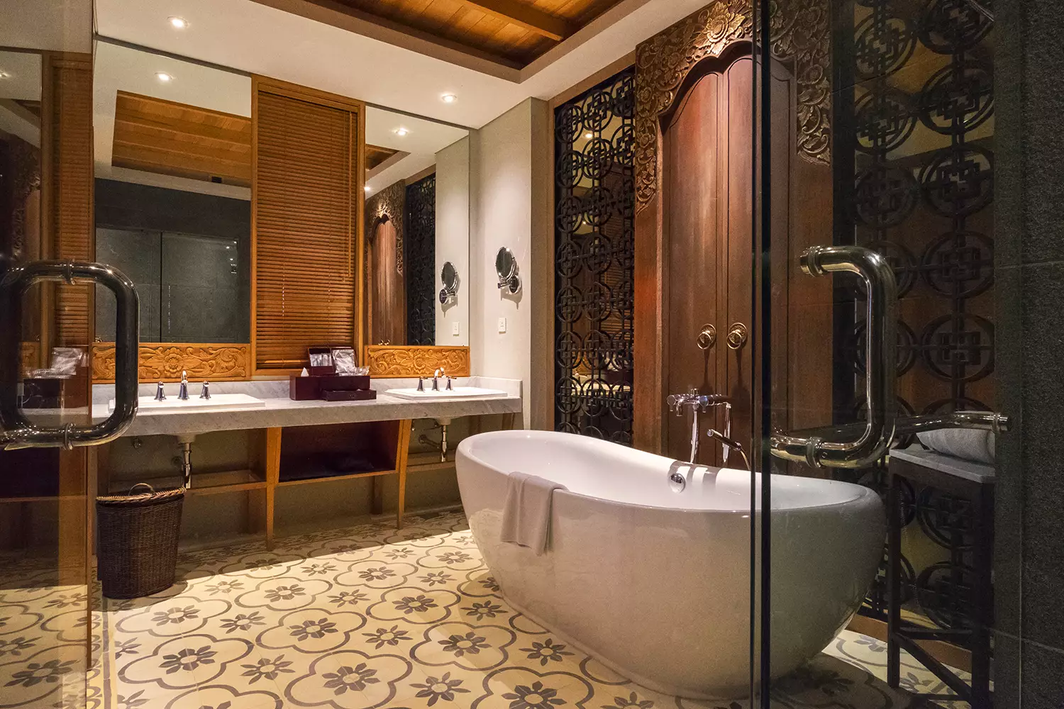 Hotel - Image - Swarga Suites Bali Berawa - World's Biggest Beach Club & Super Club in Bali | Atlas Beach Fest