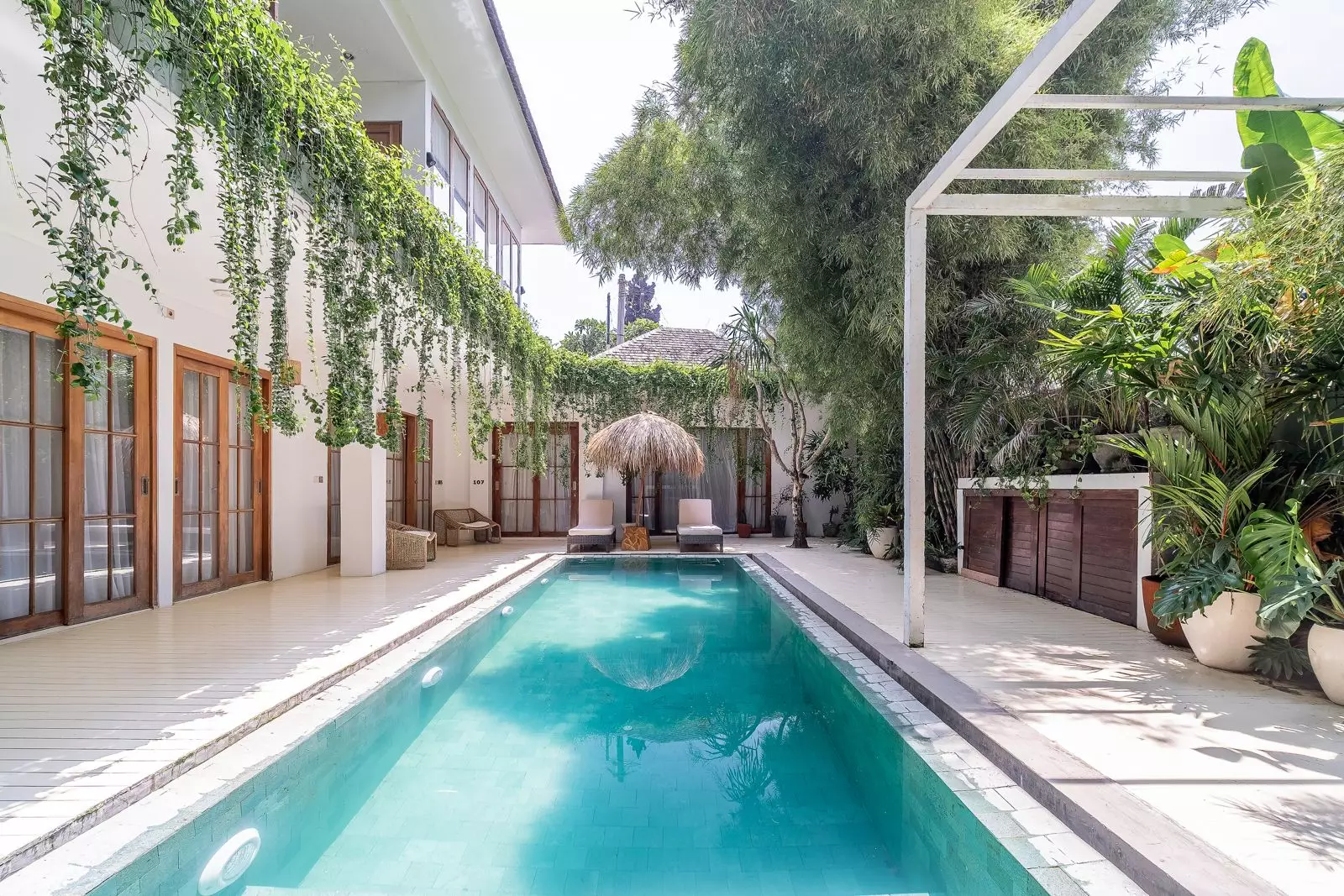 Hotel - Image - White Goose Hotel - World's Biggest Beach Club & Super Club in Bali | Atlas Beach Fest