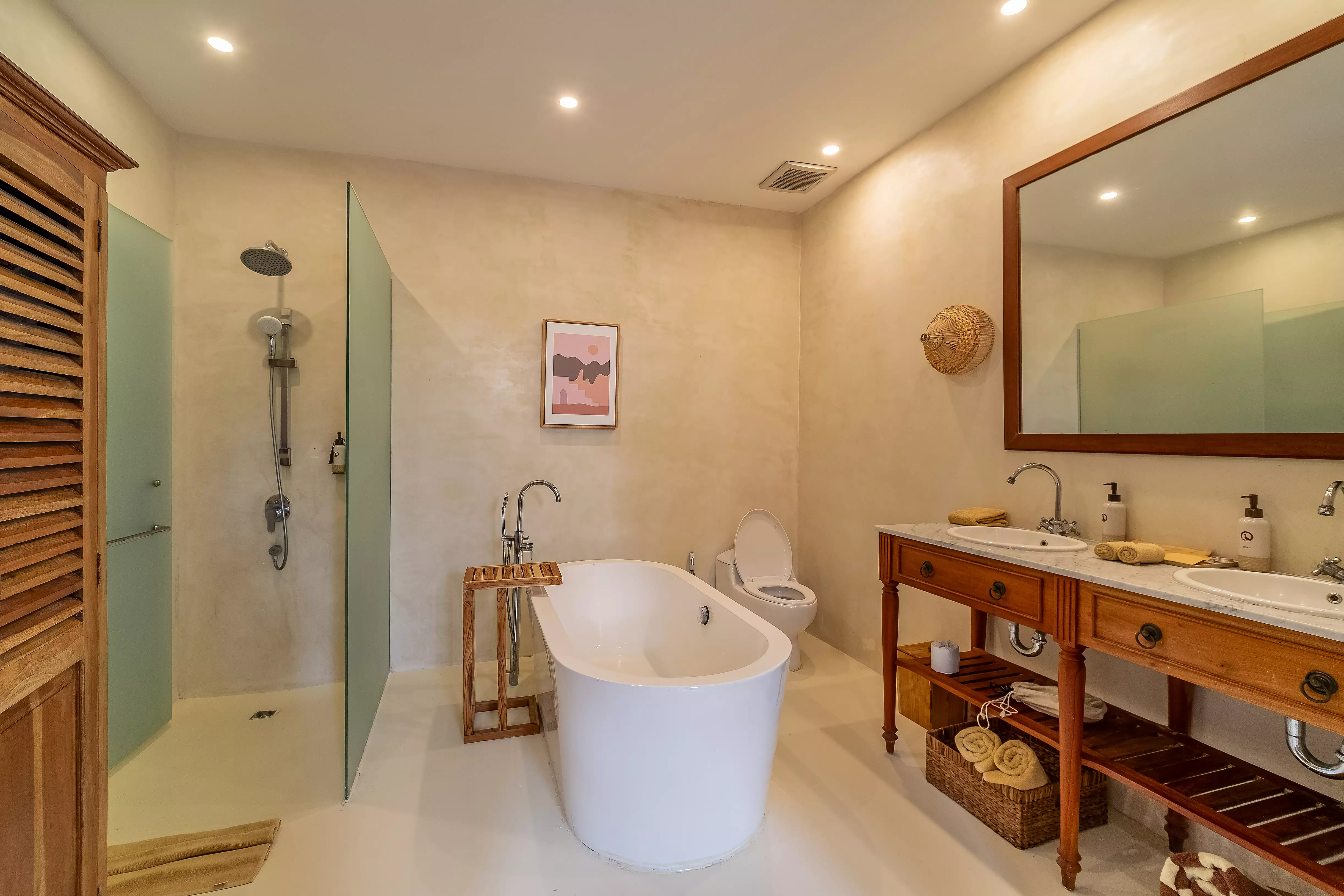 Hotel - Image - White Goose Hotel - World's Biggest Beach Club & Super Club in Bali | Atlas Beach Fest